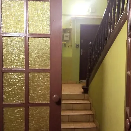 Old Town Lubicz Street L2a